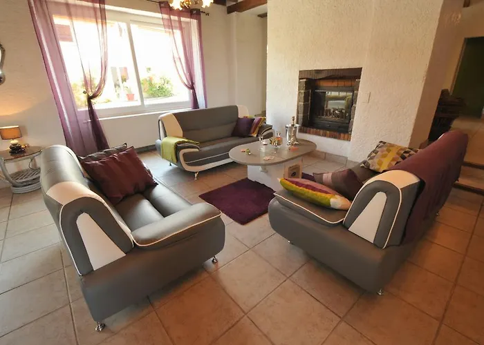 Holiday home La Boulonne Festigny (Marne)